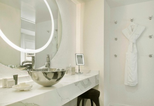 Mondrian Los Angeles image 14